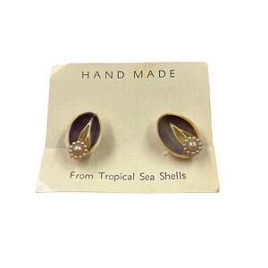 Vintage Handmade Tropical Sea Shell Earrings W Faux Pearls Clip On's NEW